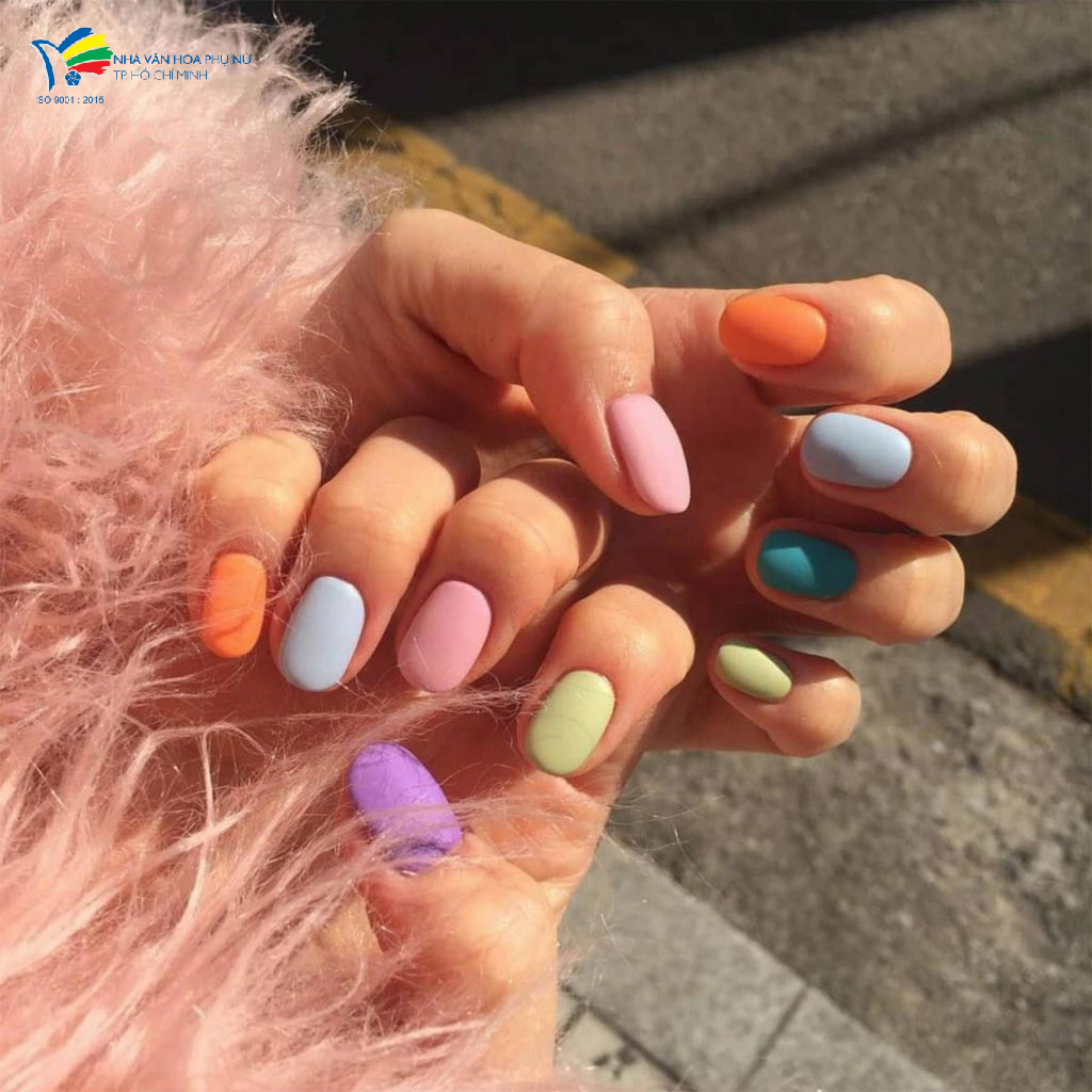 Một bộ nail đẹp là khi bạn chọn được màu sơn móng tay ưng ý