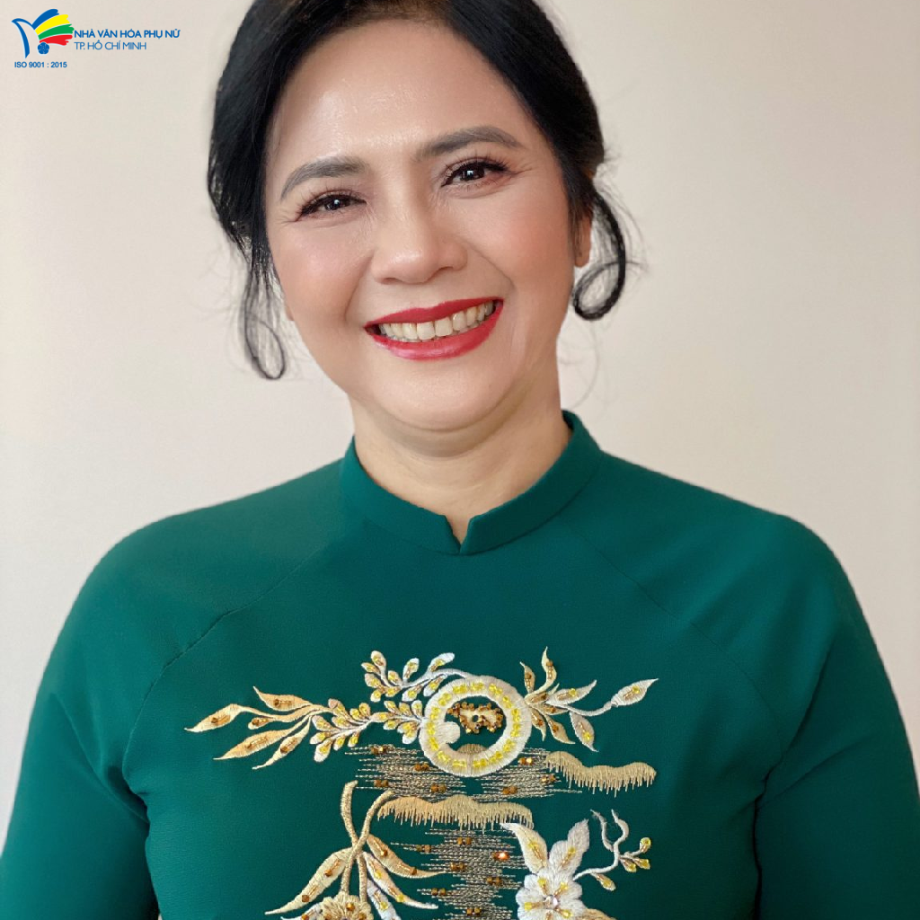 Makeup bà sui tone nhẹ nhàng