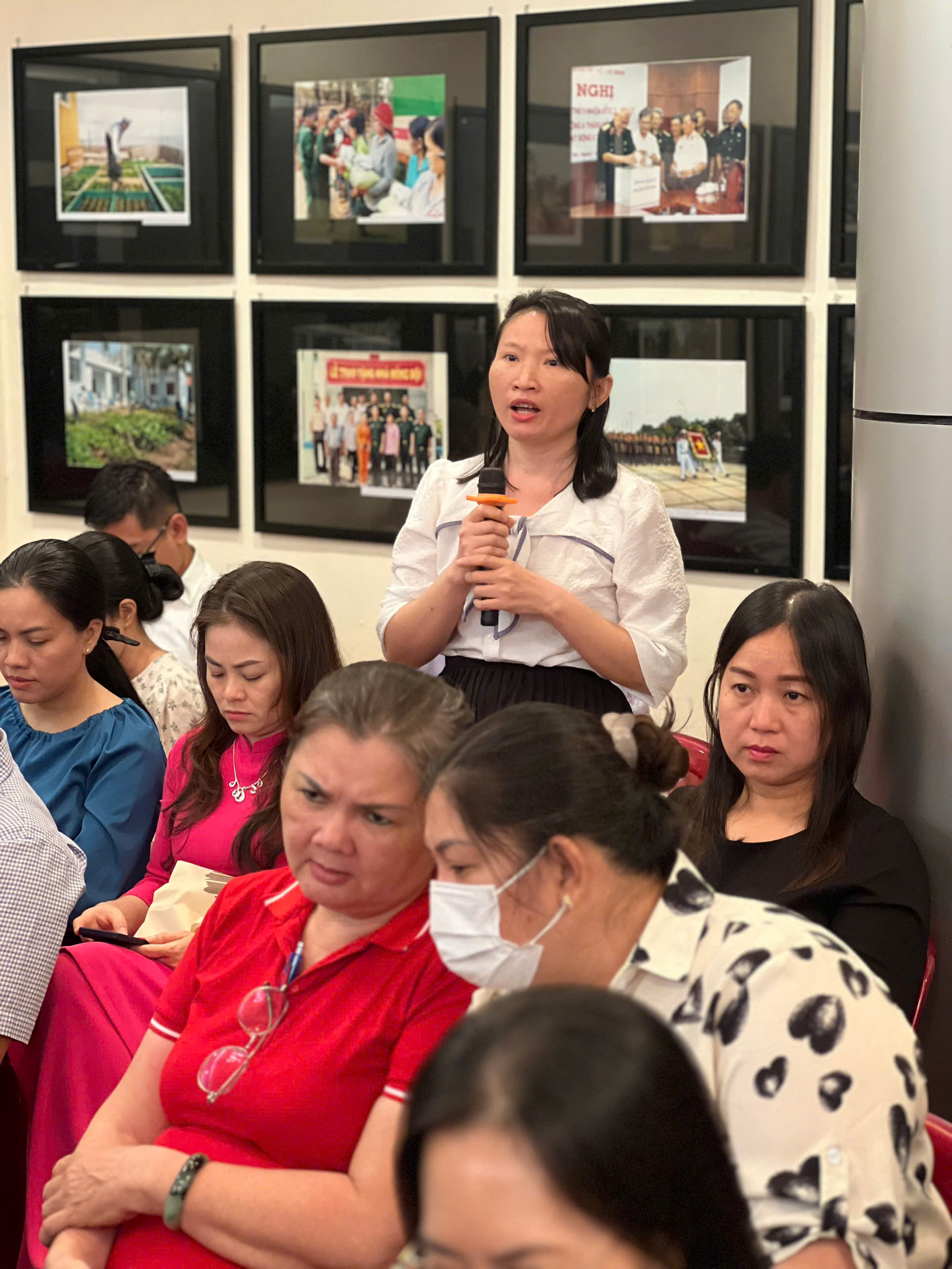 TỔNG KẾT HOẠT ĐỘNG NĂM 2024 VÀ HỘI NGHỊ CÁN BỘ - NHÂN VIÊN NĂM 2025 33 Gop y