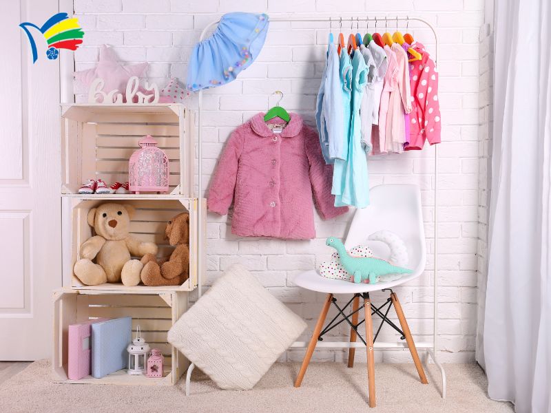 Quần áo hoặc phụ kiện thời trang