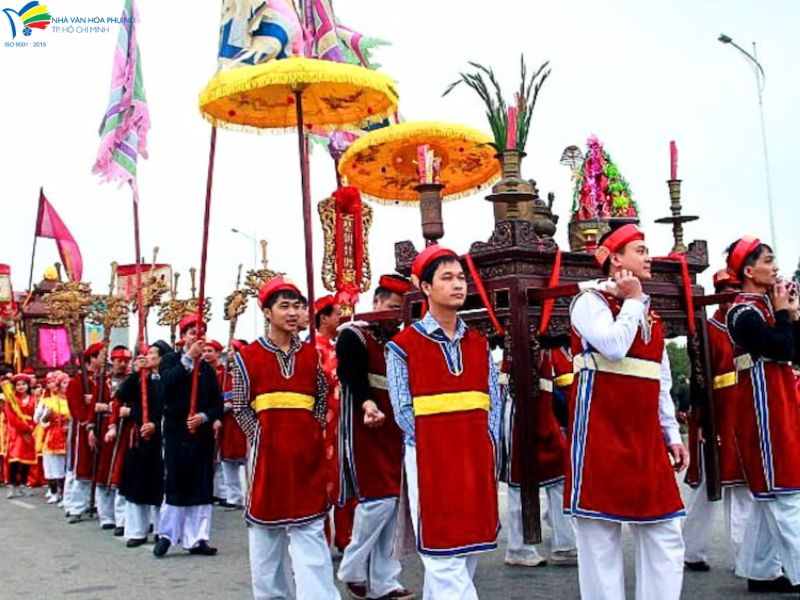 KHÁM PHÁ LỄ HỘI LIM BẮC NINH – DI SẢN QUAN HỌ VANG VỌNG ĐẤT KINH BẮC 7 Hội Lim thường được tổ chức vào ngày 13 tháng Giêng âm lịch hằng năm