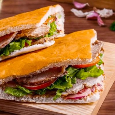 BÁNH MÌ THỔ NHĨ KỲ (KEBAB) (Hướng dẫn cách làm vỏ bánh mì, nhân thịt và xốt dầu trứng ăn kèm) - 14g00, ngày 19/9/2026 (thứ Bảy) tại CS Phan Xích Long