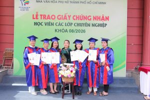 LỄ TRAO GIẤY CHỨNG NHẬN CHÍNH THỨC CÁC LỚP CHUYÊN NGHIỆP – KHÓA 08/2026 10 hang