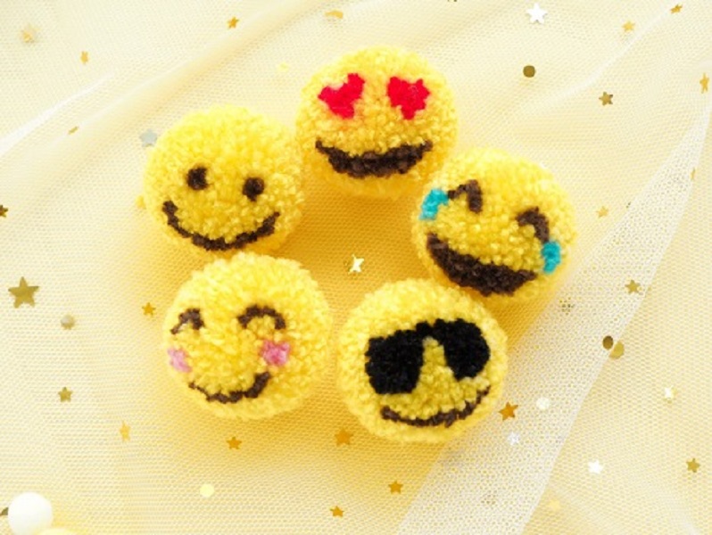 POM POM 2 POM POM 2