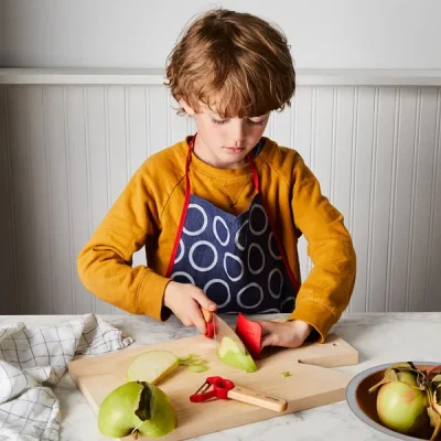 Lớp mới: KHÉO TAY VÀO BẾP DÀNH CHO TUỔI TEEN (chủ đề: nấu ăn - làm bánh gia đình)- KHÓA 06/2026 (CƠ SỞ 2)