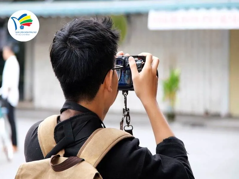 Lớp "Kỹ thuật chụp ảnh đẹp" giúp nâng cao kỹ năng chụp ảnh và thực hành trong môi trường phù hợp. Lớp "Kỹ thuật chụp ảnh đẹp" giúp nâng cao kỹ năng chụp ảnh và thực hành trong môi trường phù hợp.
