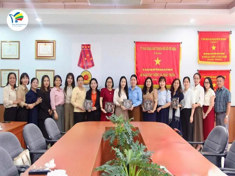 Hành trình 45 năm của Nhà Văn hóa Phụ nữ TP.HCM được ghi dấu bằng những đóng góp thiết thực cho phụ nữ, gia đình và cộng đồng. Hành trình 45 năm của Nhà Văn hóa Phụ nữ TP.HCM được ghi dấu bằng những đóng góp thiết thực cho phụ nữ, gia đình và cộng đồng.