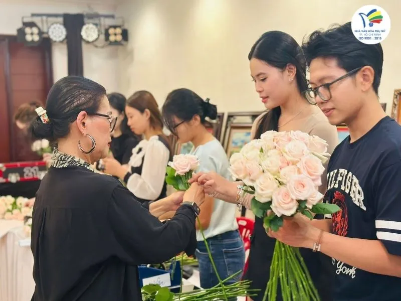 Học hỏi từ những điều gần gũi, khám phá thêm một sở thích và tạo nên những trải nghiệm mới cho chính mình. 