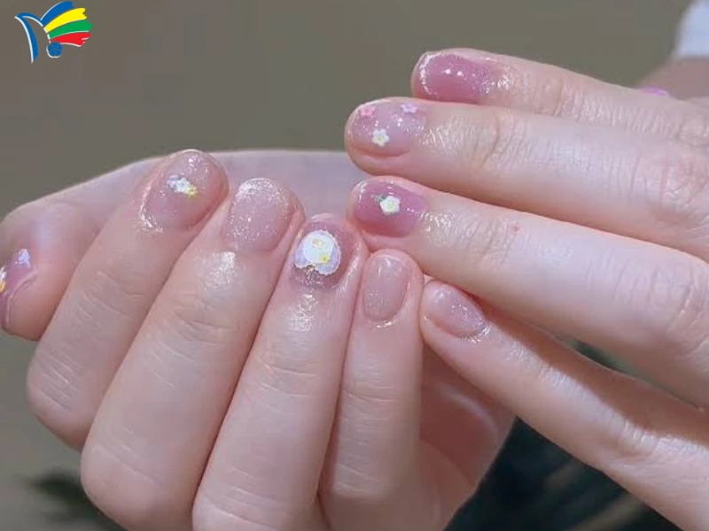 Mẫu sơn móng gel đẹp tại khoá học của Nhà Văn hoá Phụ nữ TPHCM